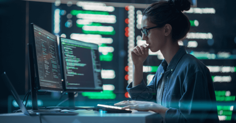 Velocímetro indicando alto rendimiento web